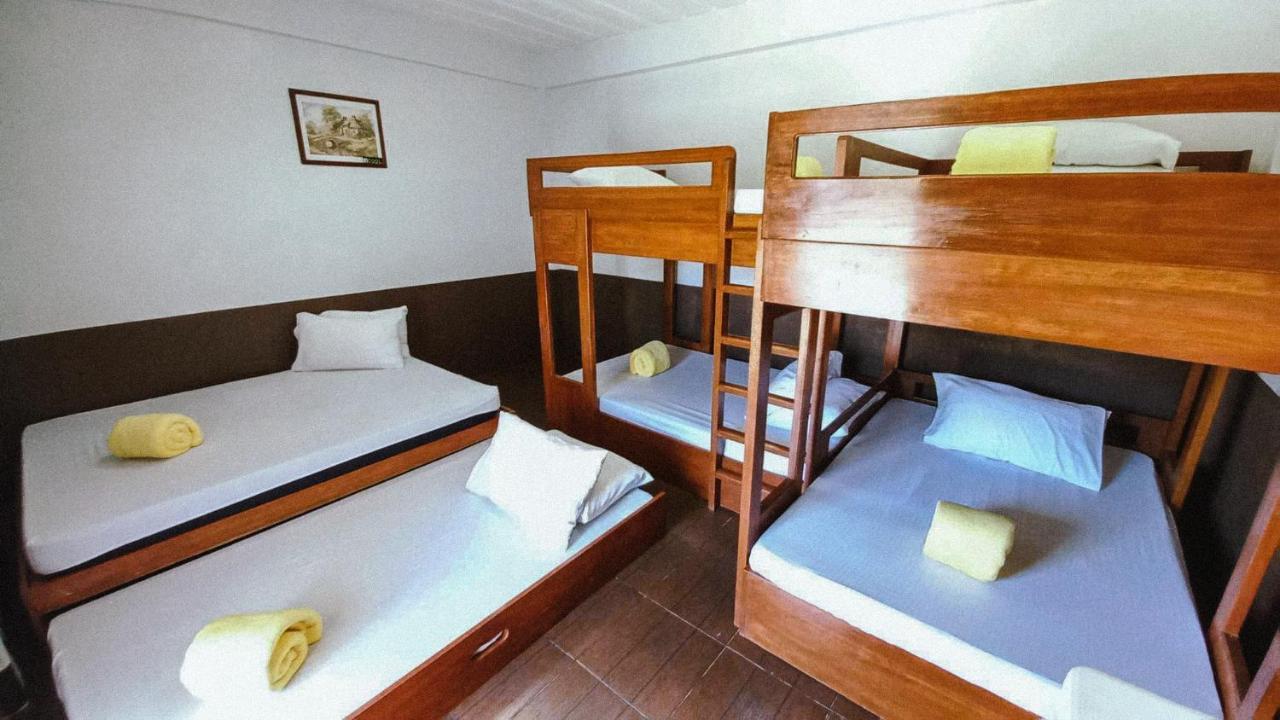 Pacific Waves Inn Baler Kültér fotó