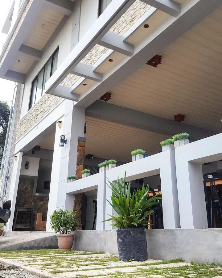 Pacific Waves Inn Baler Kültér fotó